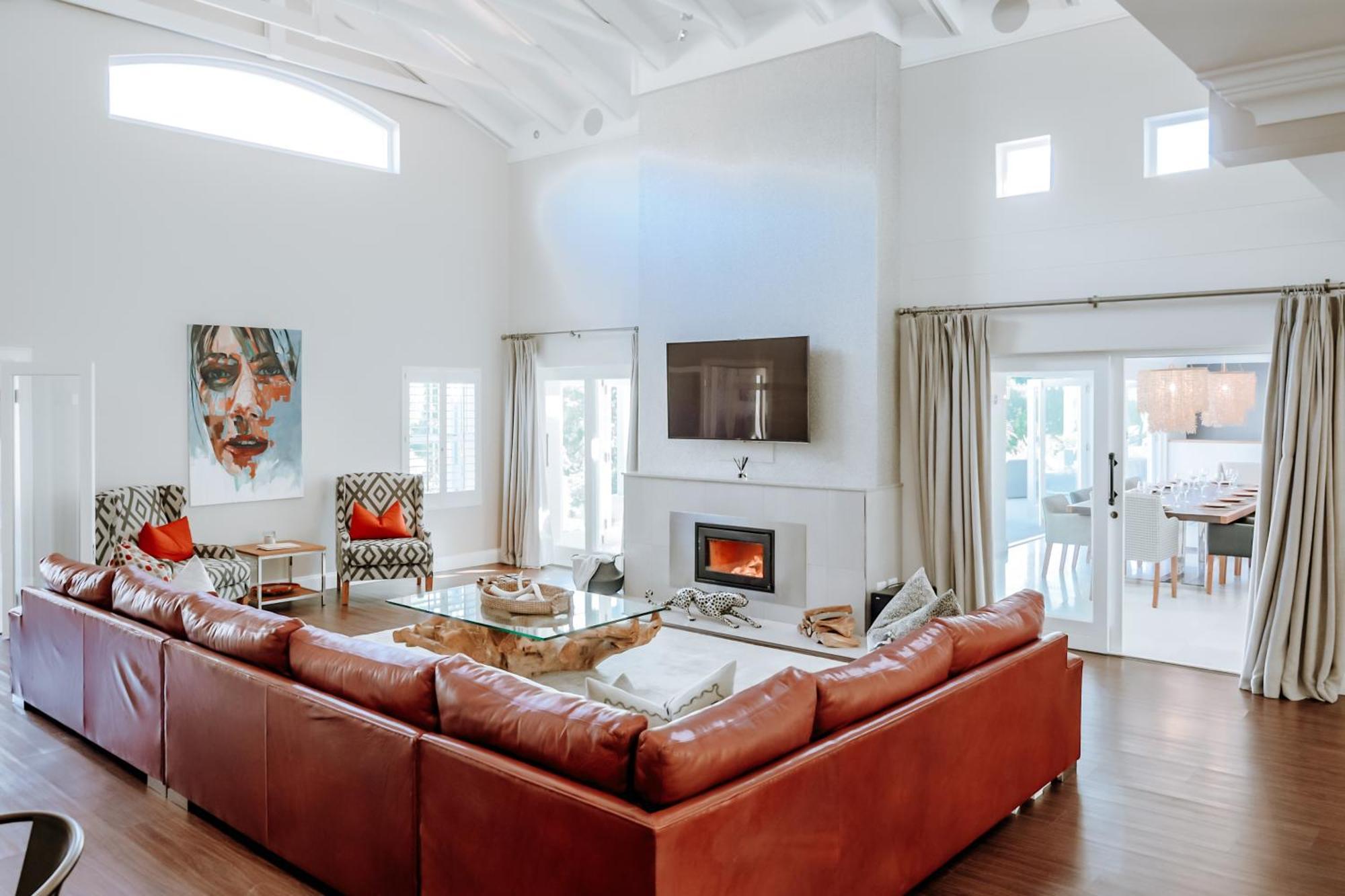 Luxe Family Home With Solar Power In Secure Hout Bay Estate Kapstaden Eksteriør billede