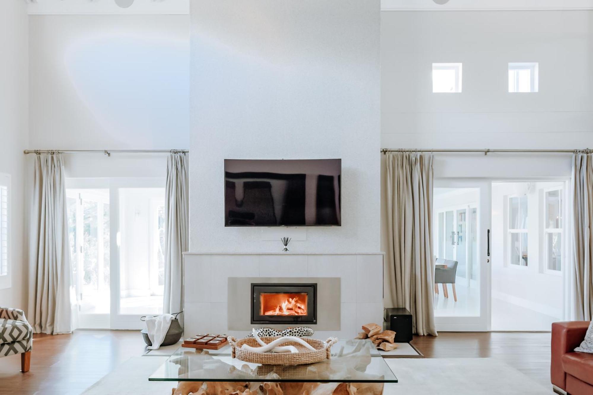 Luxe Family Home With Solar Power In Secure Hout Bay Estate Kapstaden Eksteriør billede