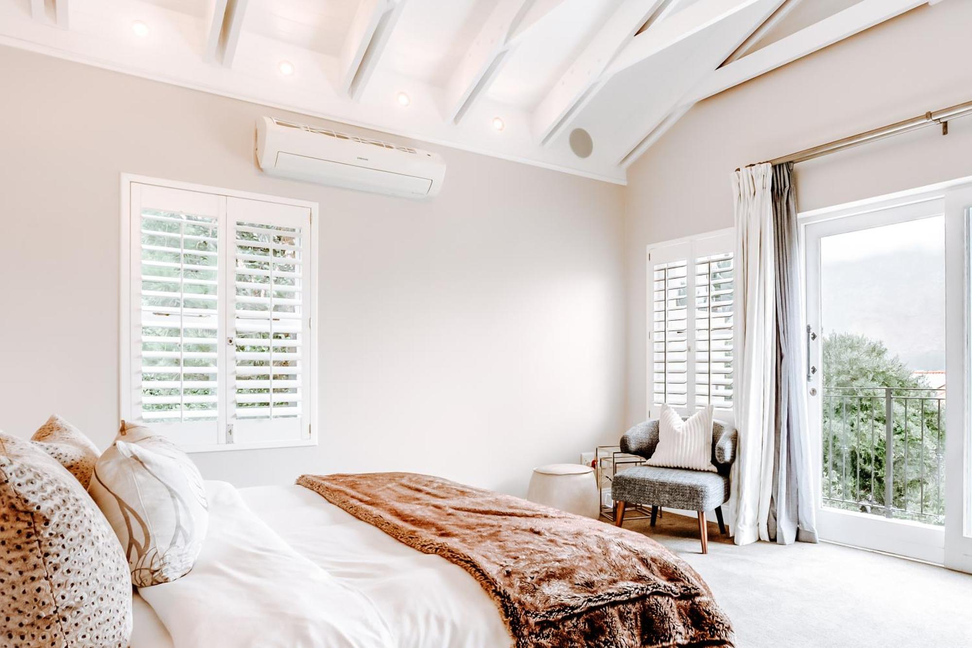 Luxe Family Home With Solar Power In Secure Hout Bay Estate Kapstaden Eksteriør billede